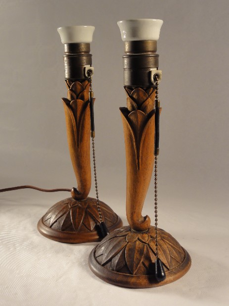 paar floral geschnitzte leuchtenfüsse jugendstil um 1900