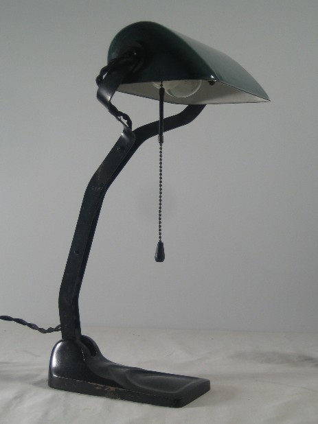bbankerslamp jugendstil mit petrolgrünem emailleschirm um 1920 original art nouveau bankers lamp emaille shade metall