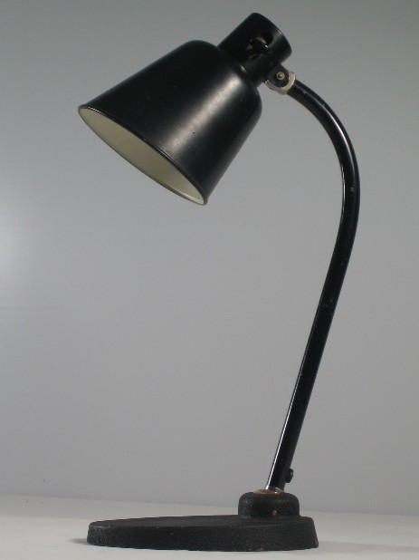 paar b.a.g. turgi klassische pultleuchten aus den späten 20erjahren