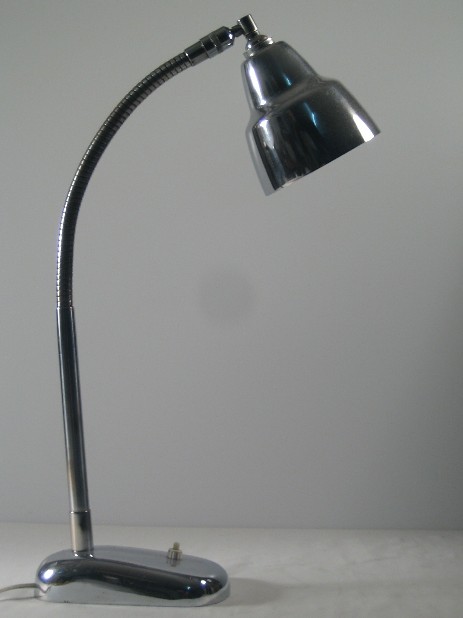 perriand chromleuchte mit schwanenhals jumo france 1930 1950