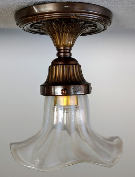 jugendstil deckenleuchte mit streifigem murano blumenglas messing 1900