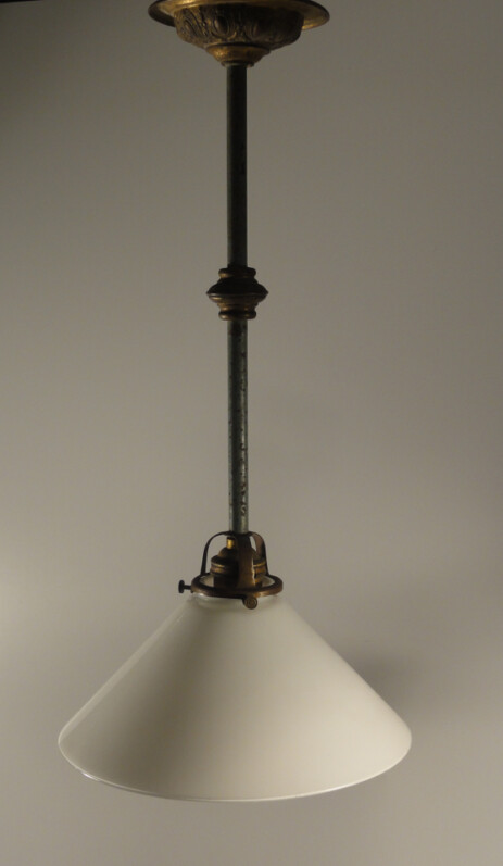 lange deckenleuchte mit kegelschirm, ca 1900