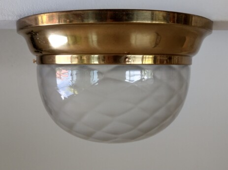 Jugendstil Deckenleuchten Kuppelleuchten Messing opaleszierendes Wabenglas um 1910 