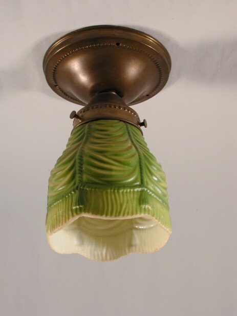 jugendstil-deckenblume mit ausserordentlichem glasschirm um 1900