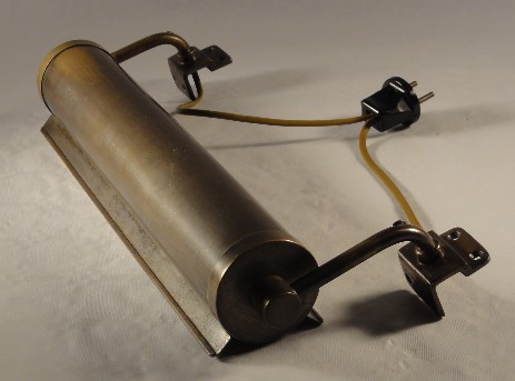 modernistische, patinierte messingapplique für bilder