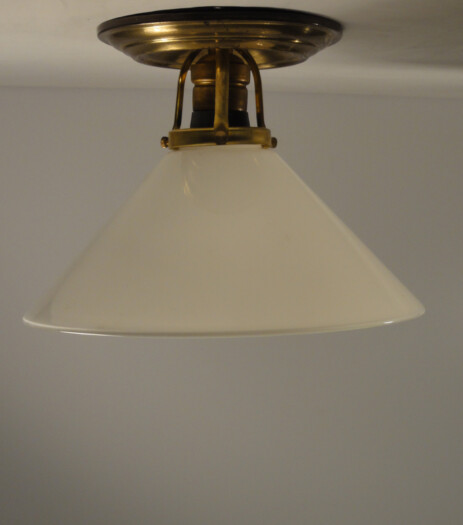 kegelförmige oplaglasleuchte jugendstil um 1910