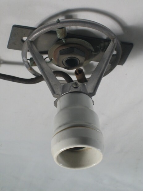 minimalist original french train lights 1940