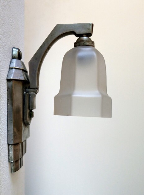 art déco kleine applique geometrisch nickel mattglas 1930