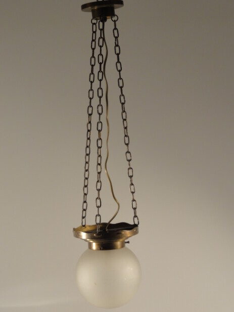 lange jugendstil kugelleuchte an ketten um 1910