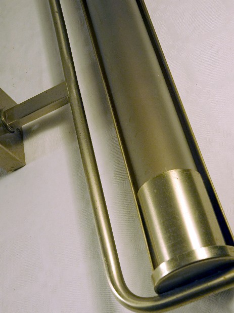 schöne bauhaus nickelapplique mit hals, um 1930