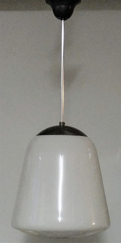 grosse bauhaus opalglasleuchte glas 1930 hängeleuchte 30erjahre