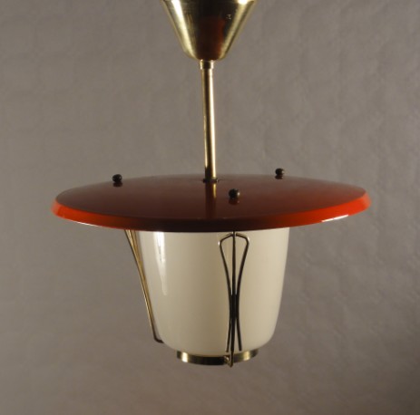 typische metall-deckenleuchte aus den fifties