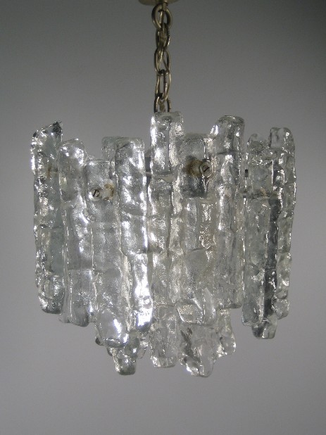 mittelgrosse eiszapfenleuchte kalmar wien, ca 1970