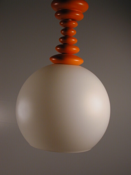 nordische glaskugel 70erjahre mit holzperlen