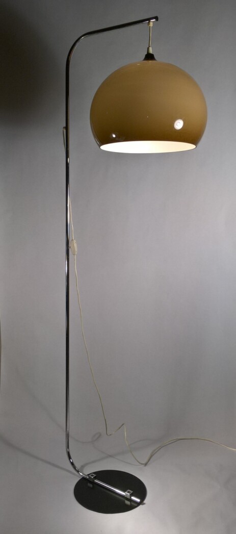 fine standing lamp brownisch globe plexi lampshade 1960 